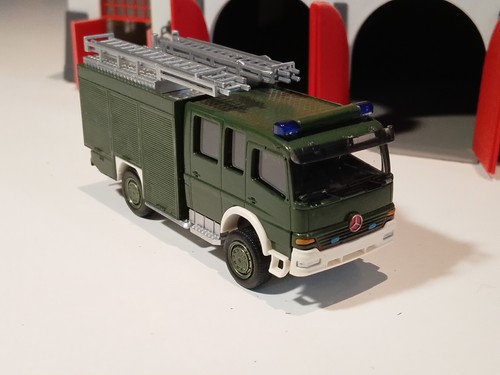 Feuerwehr hlf bundeswehr stv - feuerwehr,