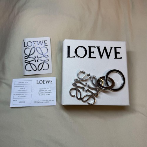 Authentische loewe anagramm - authentische,