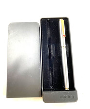Rotring Füllfederhalter silber mit Aufschrift und Case