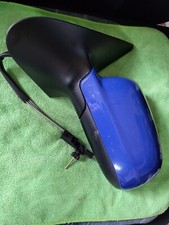 Spiegel Außenspiegel vorne links LA5C Surfblau  manuell VW Polo 6N2 Bj.2000