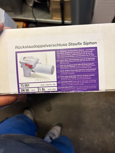 Rückstaudoppelverschluss
