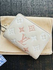 Louis Vuitton Lou Damen