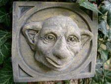 Steinfigur Garten - Relief