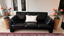 Schwarzes Marken-Ledersofa /