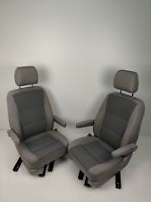 VW T5 T6 Fahrersitz Beifahrersitz California Moonrockgrey Visitamo Drehsitze