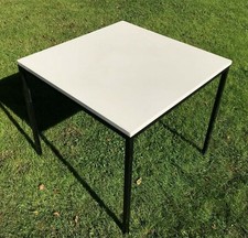 1v2: Konferenz- Arbeits- Allzweck-Tisch Design Florence Knoll International~1958