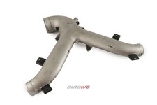 078133351A/C Audi S4 B5/A6 4B 2.7l V6 Biturbo Luftverteilergehäuse/Y-Rohr