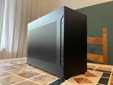 Mini ITX Gaming PC / Ryzen 5 8400F / RX 9060 XT 16G / 32GB DDR5 / 1TB SSD / WIFI