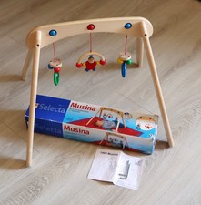 Selecta Musina Spieltrapez Spielbogen Spiel Trapez Bogen Massiv-Holz ca. 60 cm