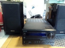Onkyo CR-525 USB CD MP3 Radio