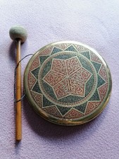 Orientalischer Messing Gong 19 cm, graviert, mit Schlägel, Deko Vintage