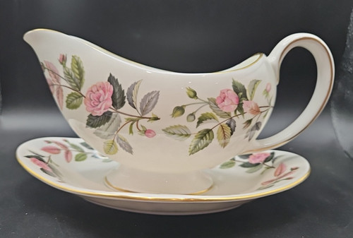 Wedgwood hathaway rose - hathaway,