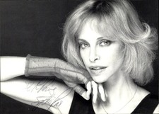 Ak Schauspielerin Sydne Rome, Portrait, Autogramm - 10897005