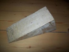 Holzkeil ca. 18 cm lang (C)