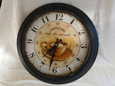 Wanduhr aus Metall, Motiv