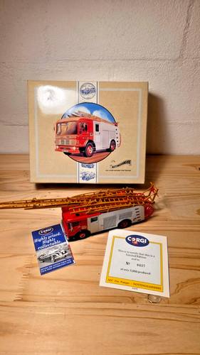 Corgi classics aec fire - classics, 1:50