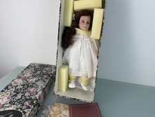 Künstlerpuppe Ruth Treffeisen