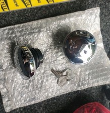  Tankdeckel Abschließbar Chrom f. Harley Davidson. Zum Teil f. andere geeignet.