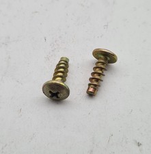 2x Schraube für Verkleidung