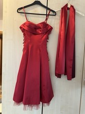 Elegantes rotes Satin