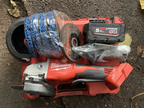 Milwaukee m18 blsag115xpd - milwaukee,