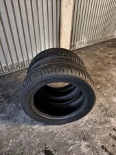 Zwei Sommerreifen 225/55 R16