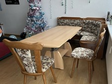 moderne Truheneckbankgruppe