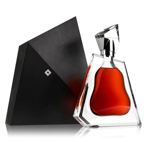 Richard hennessy meets daniel - richard,
