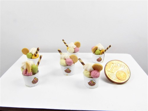Fruchteisbecher mit sahne - *~,