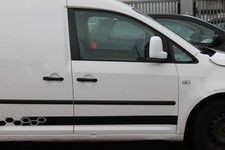 VW Caddy 1.6 TDI Farbe Weiß