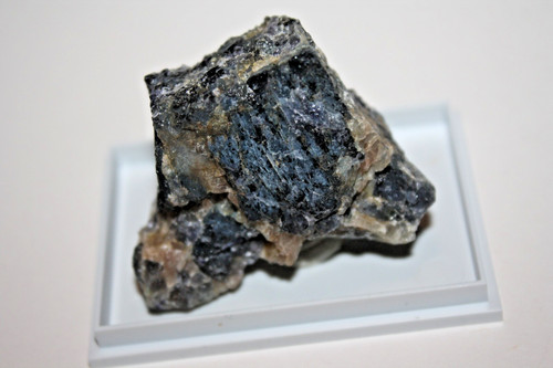 Cordierit madagaskar - cordierit, 148)