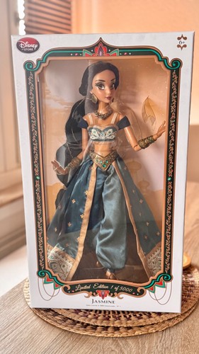 Disney store jasmin - disney,