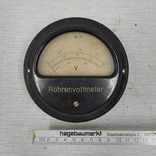 Neuberger Röhrenvoltmeter –