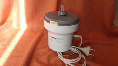Tefal compact robot