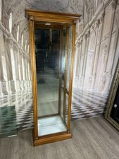 Hohe vintage vitrine louis - hohe,