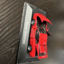 Ferrari Testarossa 1:43