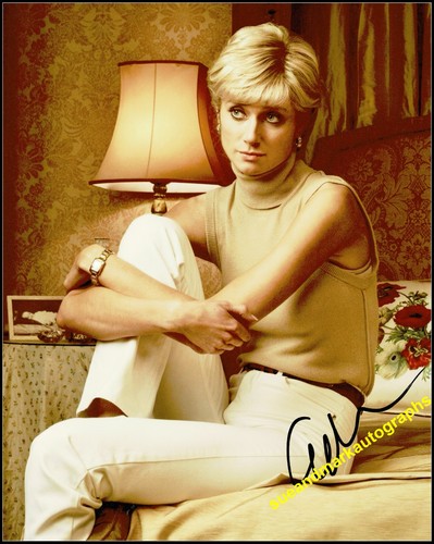 Elizabeth debicki autogramm - debicki,