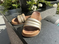 Damen Sandalen Pantoletten Gold Gr. 38 Inuovo gebraucht