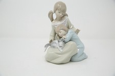Lladro Little Sister Dulce
