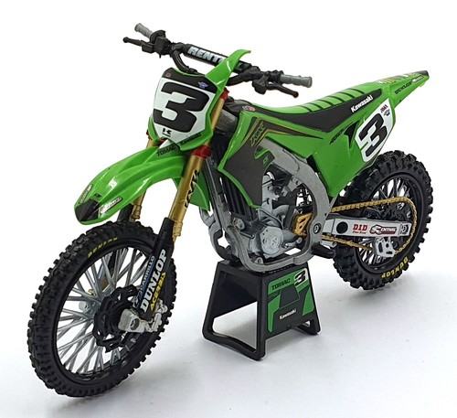 New ray scale diecast - ray, 1/12