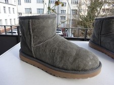 UGG AUSTRALIA 1006752 Classic