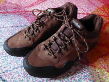 Reebok DMX MAX Moving Air cushioning Gr. 39 braun hellblau Damen Sneaker-Schuhe