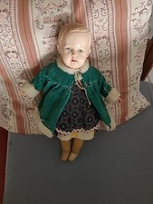 Schöne alte babypuppe - schöne,