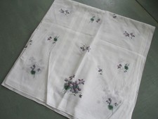 Tischdecke Mitteldecke weiß mit Muster, ca. 90 cm  x 90 cm,  BW
