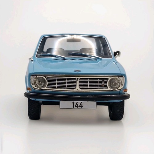 Volvo 144 hell - volvo, blau