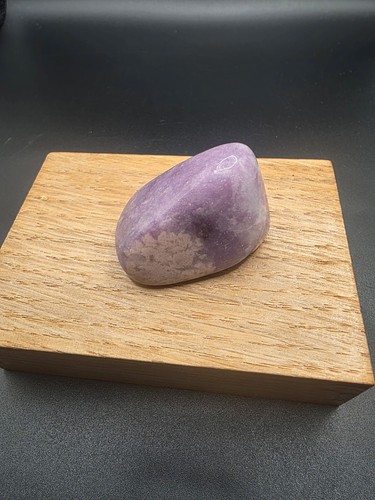 Lepidolith trommelstein - lepidolith,
