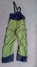 Norrona Lofoten Pant L GRÜN GORETEX PRO