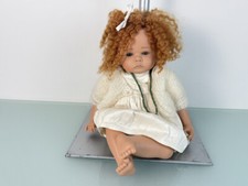 Künstlerpuppe Ruth Treffeisen