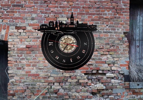 Uhr wanduhr wall - sign, skyline