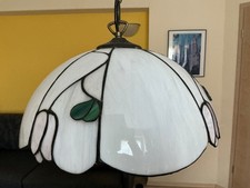 Schöne Pendelleuchte Tiffanystil.60 Watt - ø 40cm /Florales Motiv. Guter Zustand